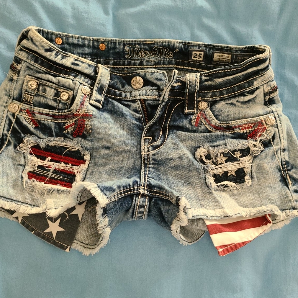 Miss Me shorts